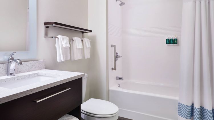 TownePlace Suites St. Louis O'Fallon Room