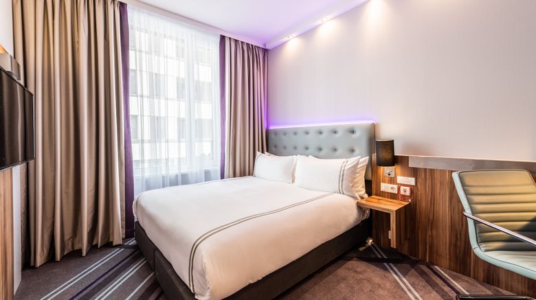 <b>Premier Inn Dresden City Zentrum Room</b>. Images powered by <a href="https://www.leonardoworldwide.com/" title="Leonardo Worldwide" target="_blank">Leonardo</a>.