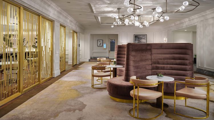 The Westin Philadelphia Lobby