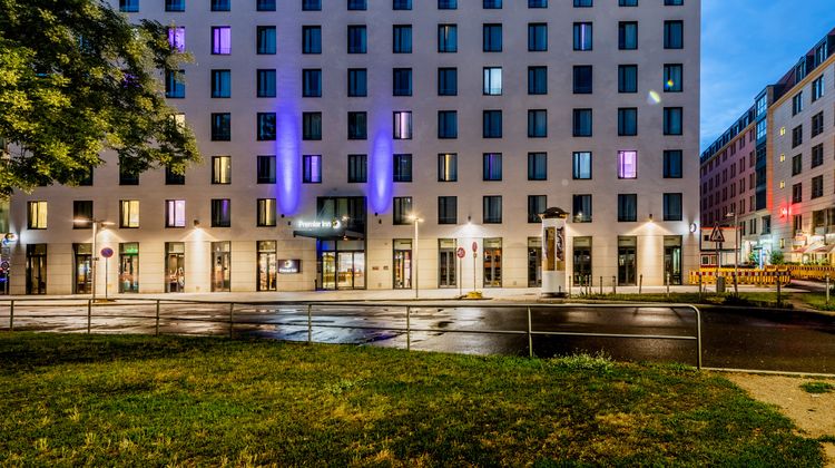 Premier Inn Dresden City Zentrum Exterior