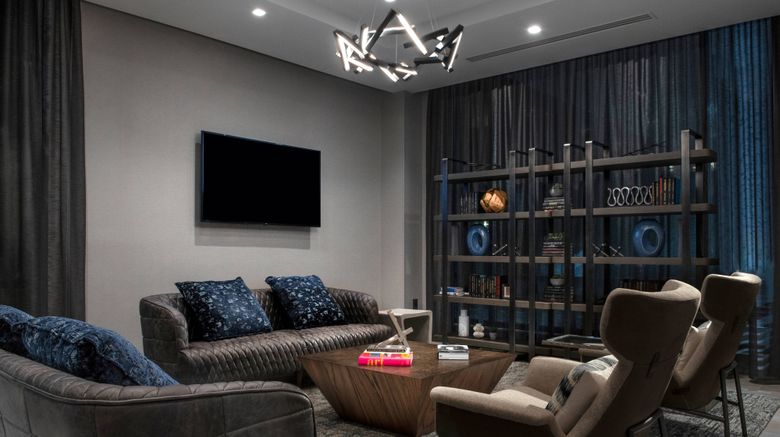 <b>TownePlace Suites Boston Medford Lobby</b>. Images powered by <a href="https://www.leonardoworldwide.com/" title="Leonardo Worldwide" target="_blank">Leonardo</a>.