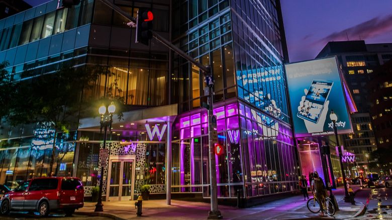 W Boston Exterior. Images powered by <a href="https://www.leonardoworldwide.com" target="_blank" rel="noopener">Leonardo</a>.