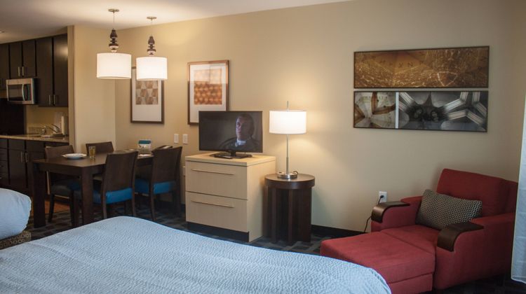 TownePlace Suites Beaumont Port Arthur Suite