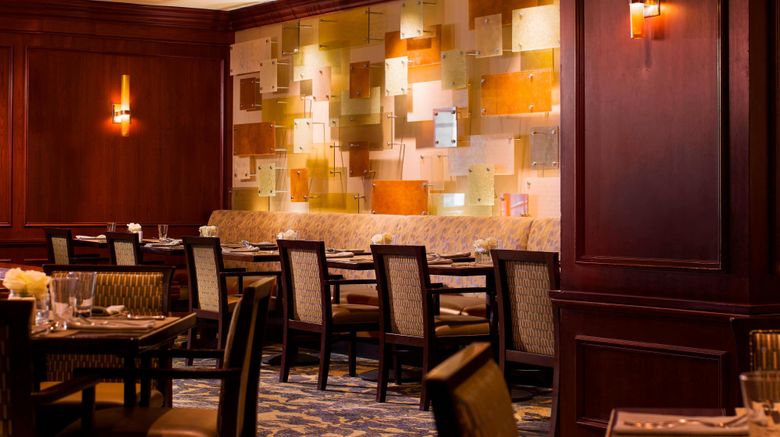 <b>The Westin Pittsburgh Restaurant</b>. Images powered by <a href="https://www.leonardoworldwide.com/" title="Leonardo Worldwide" target="_blank">Leonardo</a>.