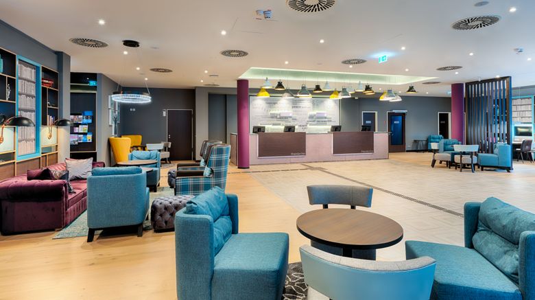 <b>Premier Inn Duesseldorf Friedrichstadt Lobby</b>. Images powered by <a href="https://www.leonardoworldwide.com/" title="Leonardo Worldwide" target="_blank">Leonardo</a>.