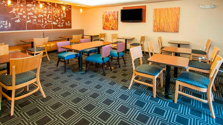 <b>TownePlace Suites Baton Rouge Gonzales Restaurant</b>. Images powered by <a href="https://www.leonardoworldwide.com/" title="Leonardo Worldwide" target="_blank">Leonardo</a>.