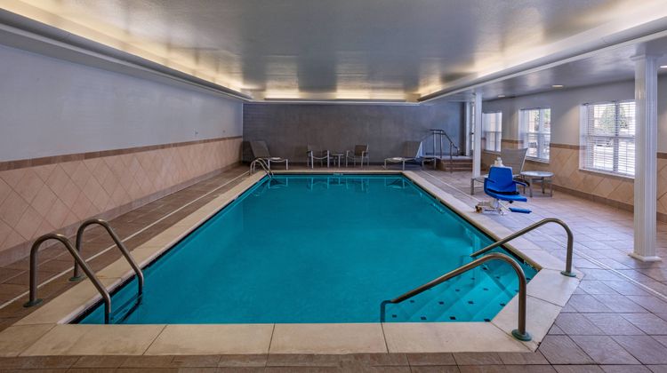 TownePlace Sts by Marriott Baton Rouge S Pool