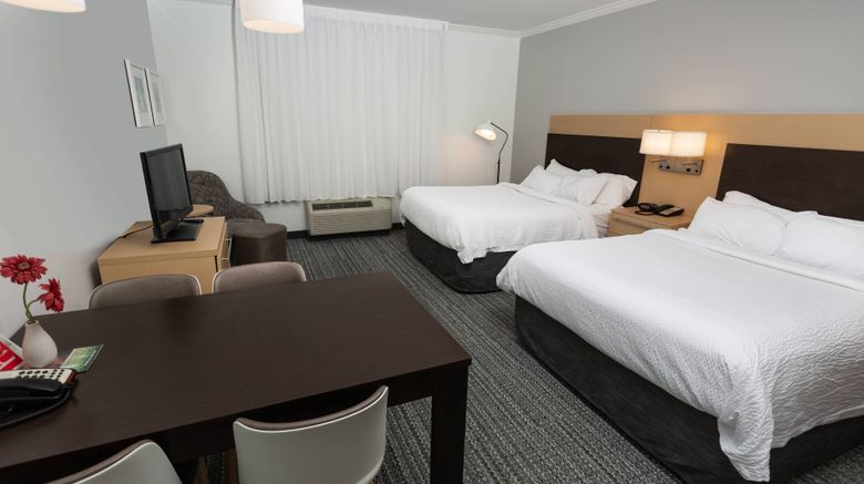 <b>TownePlace Suites Bowling Green Suite</b>. Images powered by <a href="https://www.leonardoworldwide.com/" title="Leonardo Worldwide" target="_blank">Leonardo</a>.