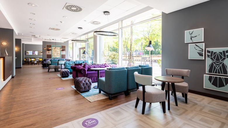 <b>Premier Inn Essen City Hotel Lobby</b>. Images powered by <a href="https://www.leonardoworldwide.com/" title="Leonardo Worldwide" target="_blank">Leonardo</a>.