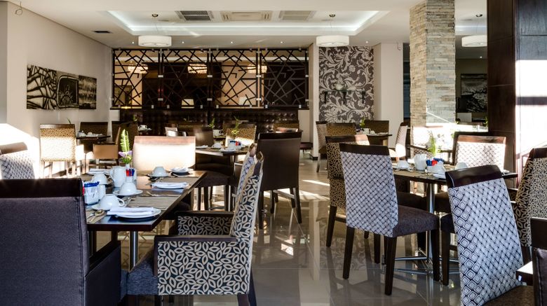 <b>Protea Hotel Upington Restaurant</b>. Images powered by <a href="https://www.leonardoworldwide.com/" title="Leonardo Worldwide" target="_blank">Leonardo</a>.