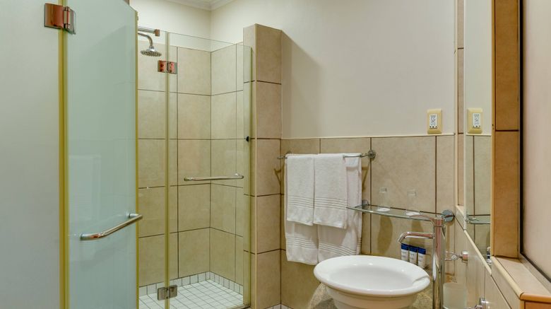<b>Protea Hotel Umfolozi River Room</b>. Images powered by <a href="https://www.leonardoworldwide.com/" title="Leonardo Worldwide" target="_blank">Leonardo</a>.