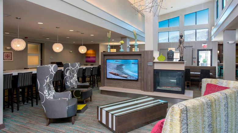 <b>Residence Inn Akron South/Green Lobby</b>. Images powered by <a href="https://www.leonardoworldwide.com/" title="Leonardo Worldwide" target="_blank">Leonardo</a>.