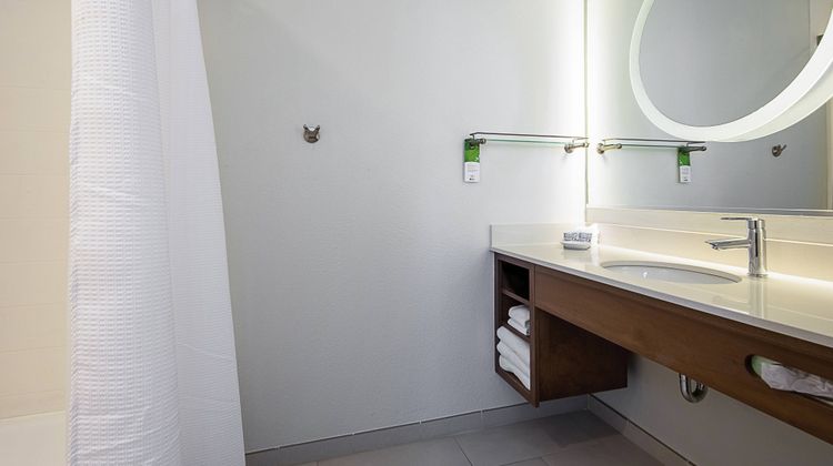 SpringHill Suites Tampa North Room