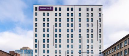 Premier Inn Essen City Centre Exterior