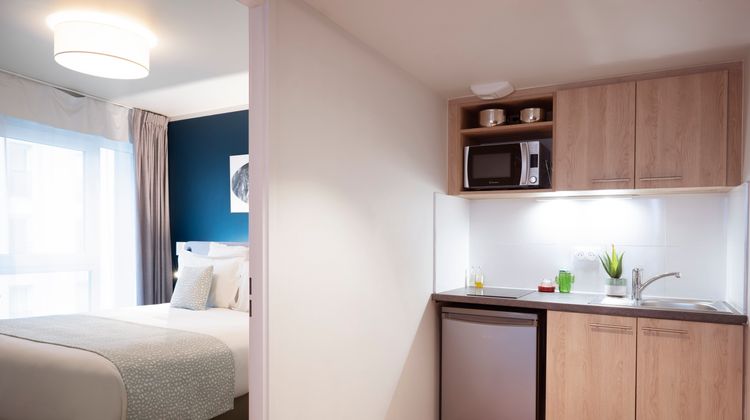 Residhome Saint Ouen Room