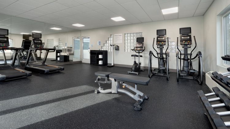 Holiday Inn Express & Suites Health Club