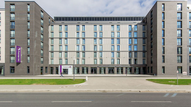 Premier Inn Frankfurt Messe Exterior