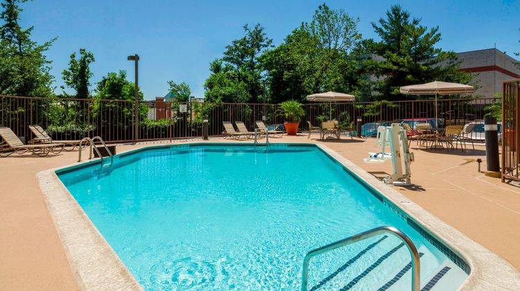 Fairfield Inn by Marriott Pool
