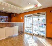 Fairfield Inn & Suites Woodbridge, VA Lobby