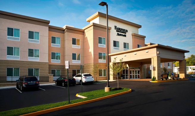 Fairfield Inn & Suites Alexandria Exterior