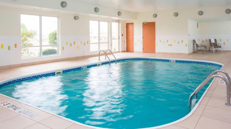 Fairfield Inn & Suites Waco South Pool