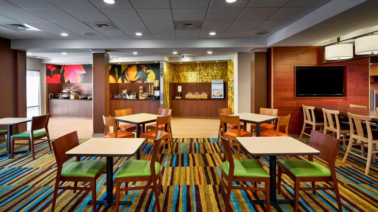 <b>Fairfield Inn & Suites Alexandria Restaurant</b>. Images powered by <a href="https://www.leonardoworldwide.com/" title="Leonardo Worldwide" target="_blank">Leonardo</a>.