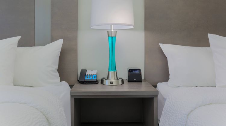 Fairfield Inn & Suites Wichita Falls NW Room