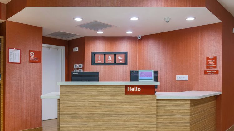 TownePlace Suites McAllen Edinburg Lobby