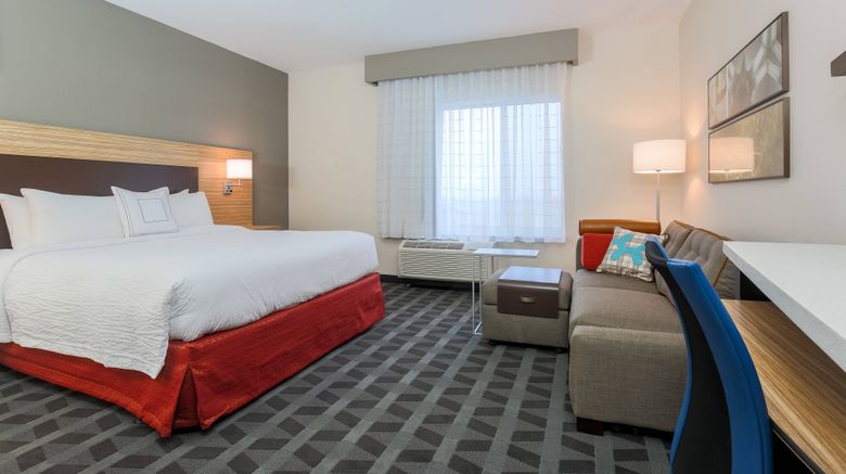 <b>TownePlace Suites McAllen Edinburg Suite</b>. Images powered by <a href="https://www.leonardoworldwide.com/" title="Leonardo Worldwide" target="_blank">Leonardo</a>.
