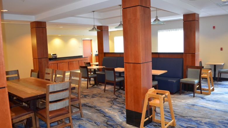 <b>Fairfield Inn & Suites Sault Ste. Marie Restaurant</b>. Images powered by <a href="https://www.leonardoworldwide.com/" title="Leonardo Worldwide" target="_blank">Leonardo</a>.