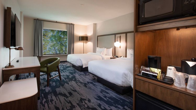 Fairfield Inn Edmonton Intl Airport Room