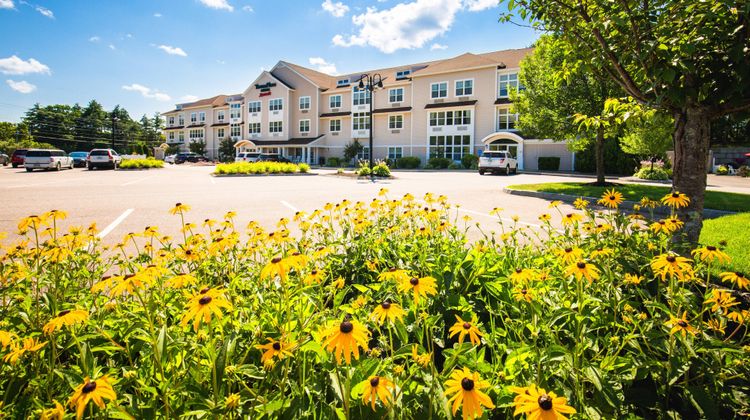 TownePlace Suites Laconia Gilford Exterior