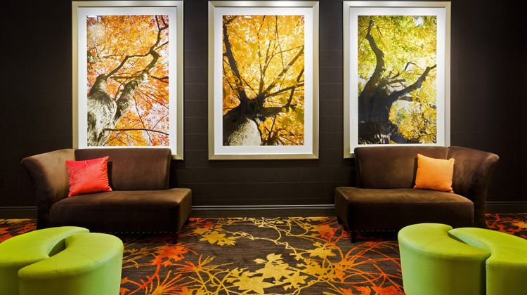 Sheraton Springfield Monarch Place Hotel Lobby