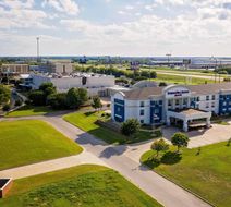 SpringHill Suites by Marriott Exterior