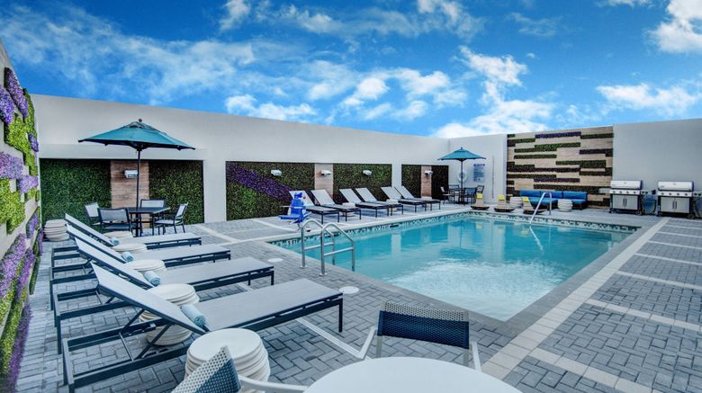 <b>TownePlace Suites Marriott Miami Airport Pool</b>. Images powered by <a href="https://www.leonardoworldwide.com/" title="Leonardo Worldwide" target="_blank">Leonardo</a>.