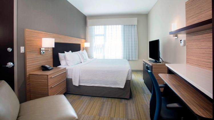 TownePlace Suites Miami Homestead Suite