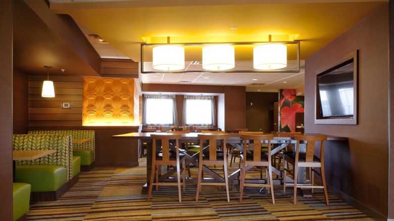 <b>Fairfield Inn & Suites Lethbridge Restaurant</b>. Images powered by <a href="https://www.leonardoworldwide.com/" title="Leonardo Worldwide" target="_blank">Leonardo</a>.