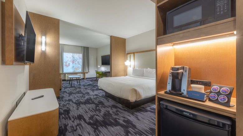 <b>Fairfield Inn & Suites Salmon Arm Suite</b>. Images powered by <a href="https://www.leonardoworldwide.com/" title="Leonardo Worldwide" target="_blank">Leonardo</a>.
