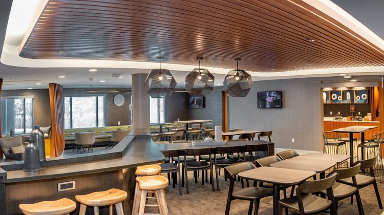 SpringHill Suites Anchorage Midtown Lobby