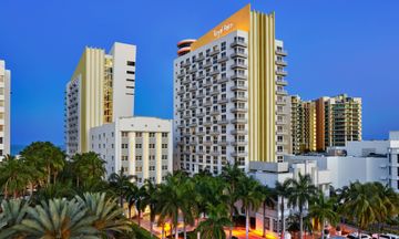 Royal Palm, a Tribute Portfolio Resort