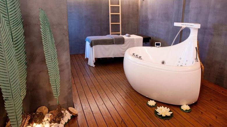 <b>Hotel Cristal Vieira Praia Spa</b>. Images powered by <a href="https://www.leonardoworldwide.com/" title="Leonardo Worldwide" target="_blank">Leonardo</a>.