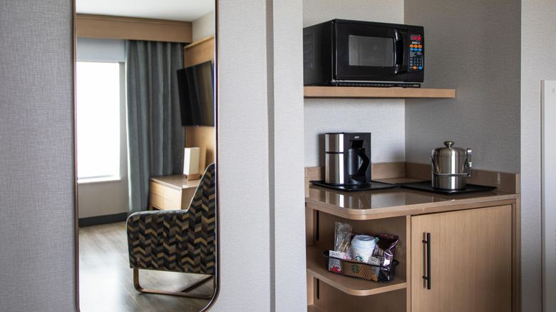 <b>Sheraton Suites Columbus Worthington Room</b>. Images powered by <a href="https://www.leonardoworldwide.com/" title="Leonardo Worldwide" target="_blank">Leonardo</a>.