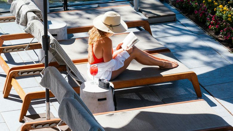 <b>The Ritz-Carlton, Lake Tahoe Pool</b>. Images powered by <a href="https://www.leonardoworldwide.com/" title="Leonardo Worldwide" target="_blank">Leonardo</a>.