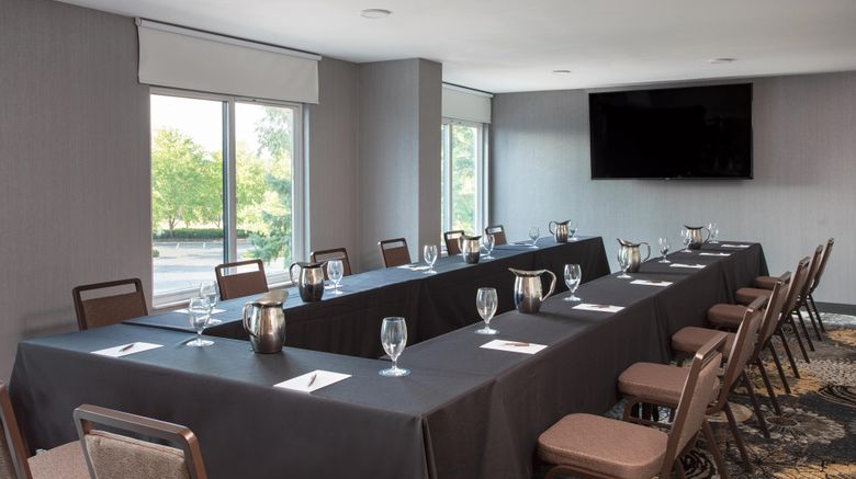 <b>Sheraton Suites Columbus Worthington Meeting</b>. Images powered by <a href="https://www.leonardoworldwide.com/" title="Leonardo Worldwide" target="_blank">Leonardo</a>.