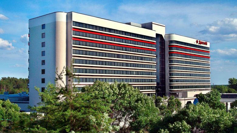 BWI Airport Marriott Exterior. Images powered by <a href="https://www.leonardoworldwide.com" target="_blank" rel="noopener">Leonardo</a>.