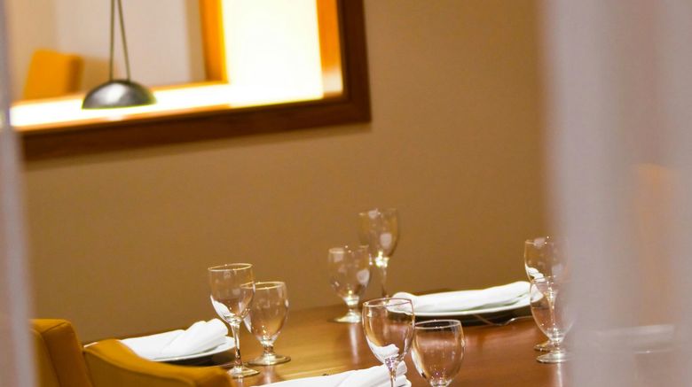 <b>BWI Airport Marriott Restaurant</b>. Images powered by <a href="https://www.leonardoworldwide.com/" title="Leonardo Worldwide" target="_blank">Leonardo</a>.