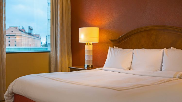 Baltimore Marriott Inner Harbor Camden Room