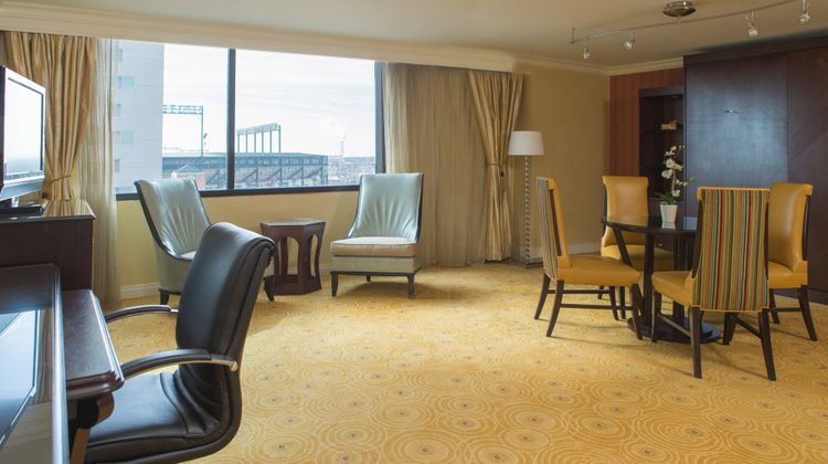Baltimore Marriott Inner Harbor Camden Suite