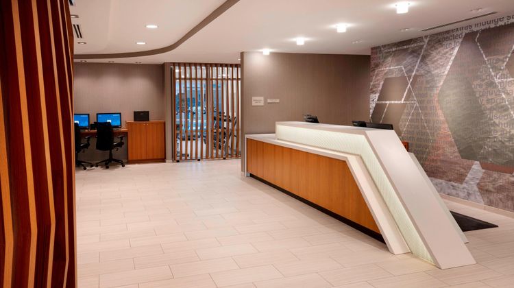SpringHill Suites Hampton/Portsmouth Lobby