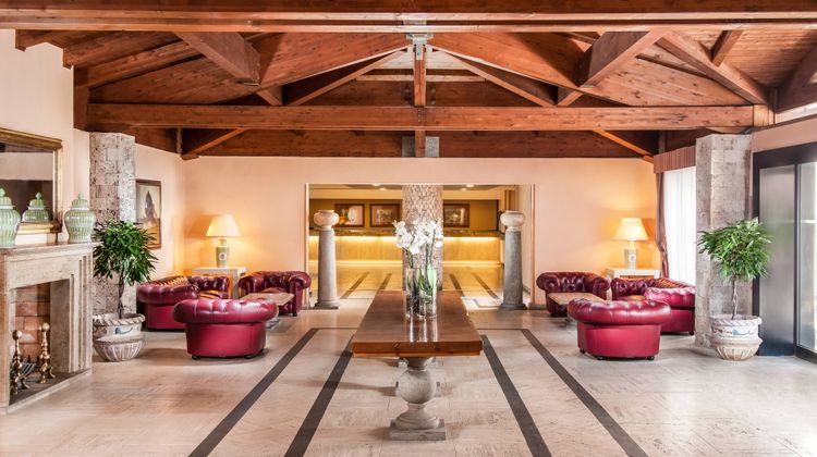 Sheraton Parco de' Medici Rome Hotel Lobby